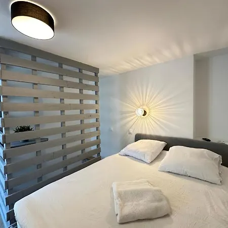 Ushuaia, Appartement Agreable Et Accueillant Reims Exterior photo